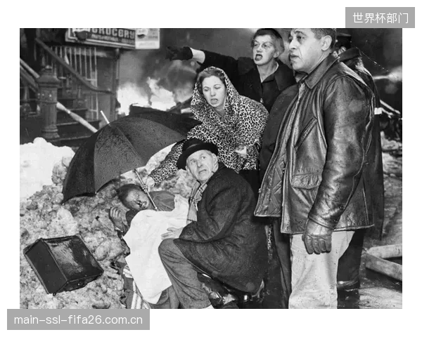 巴尔巴雷茨摒弃复杂战术主抓精神重建,其务实主义风格为波黑队注入强硬防守基因。 巴尔巴雷茨摒弃复杂战术主抓精神重建,其务实主义风格为波黑队注入强硬防守基因。